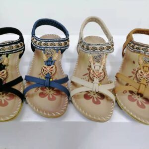 Large Size Flat Sandals Flower Rhinestone Sandals Beach Shoes